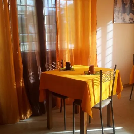 Welcome To Bed & Breakfast